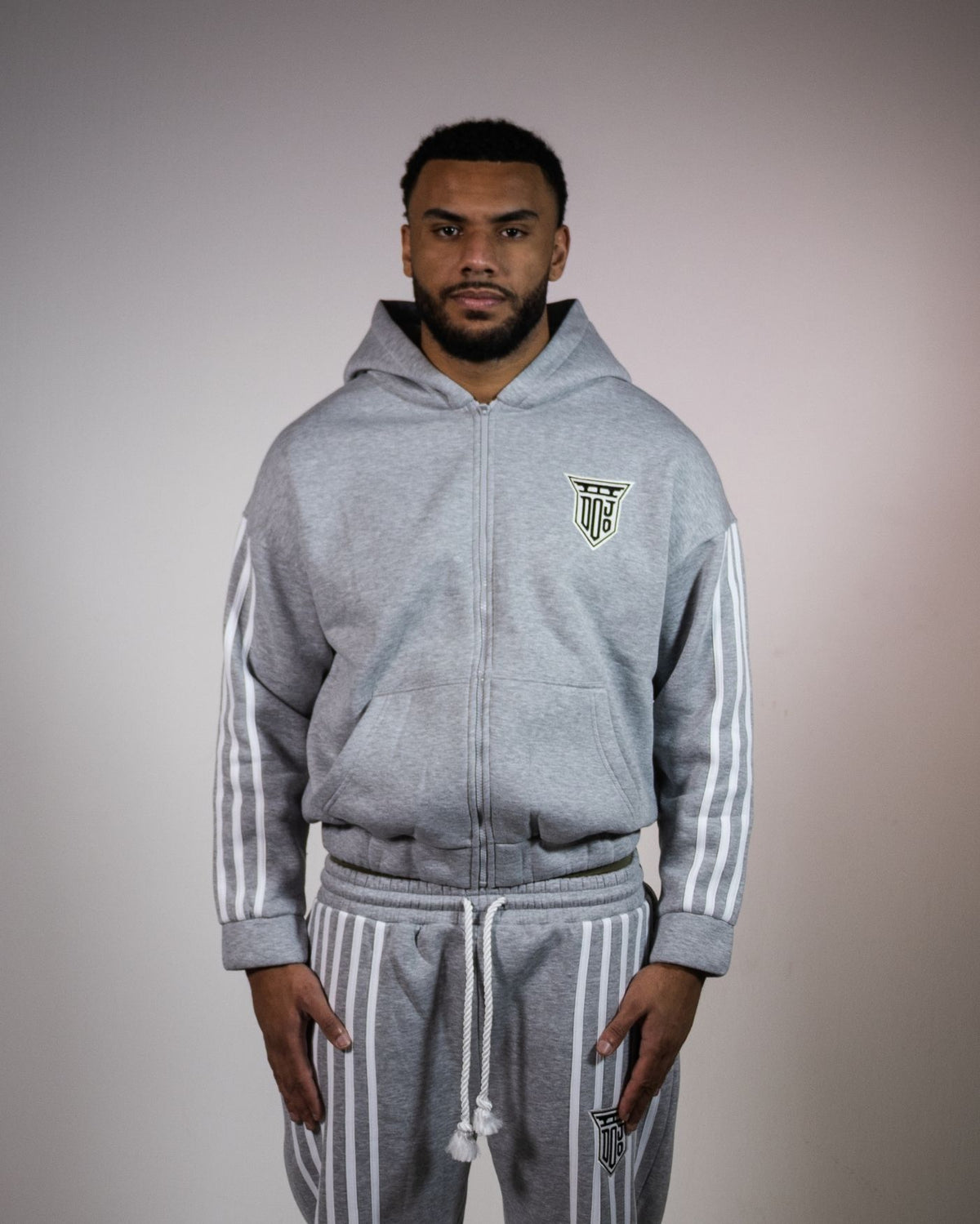 STRIPED HOODIE GREY