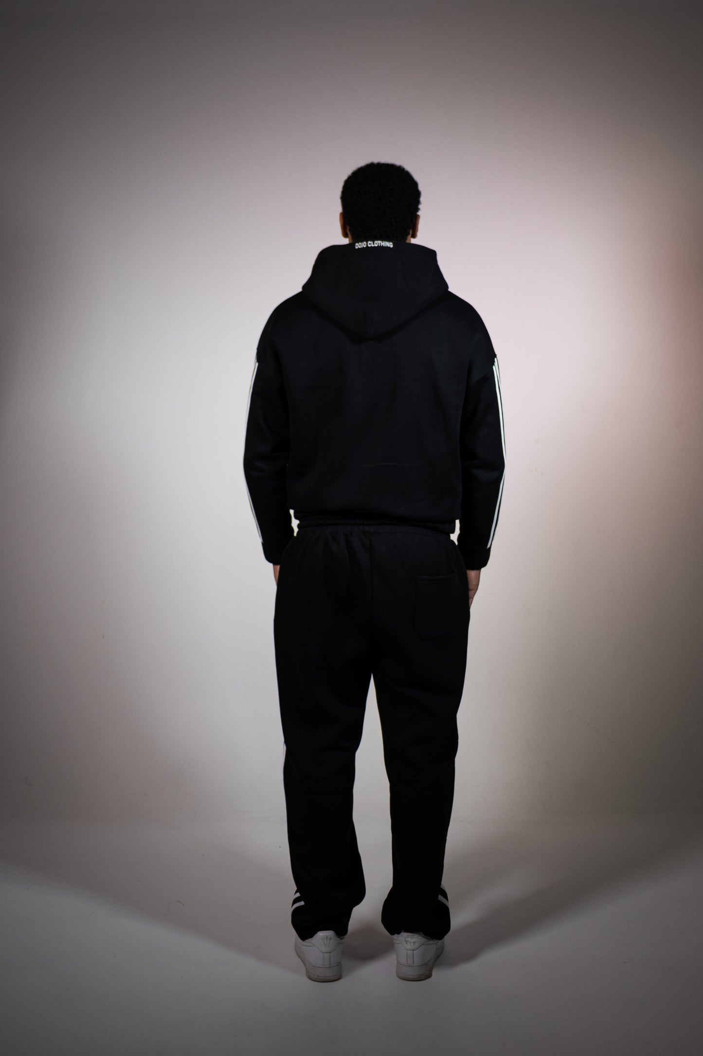 TRACKSUIT BLACK
