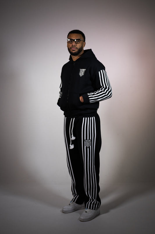 TRACKSUIT BLACK